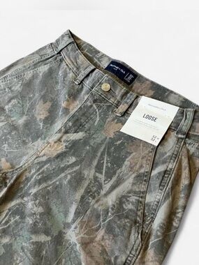 Abercrombie & Fitch Men's Loose Cargo Carpenter Utility Pants Woods Camo 32x32